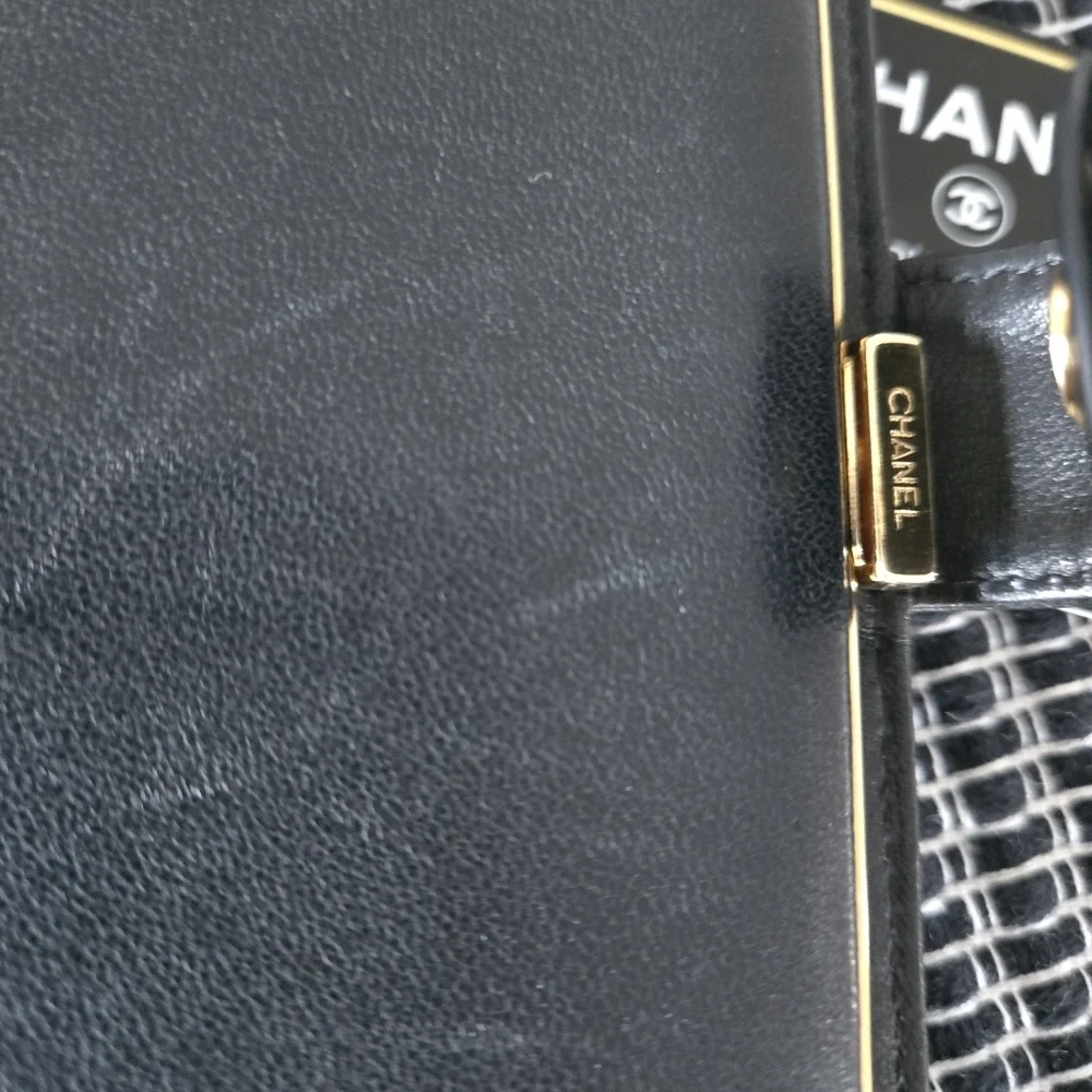 Chane CC Logol Black Leather Wallet